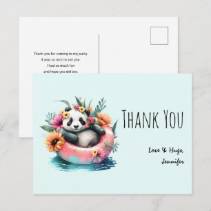 Postal Oso Panda Adorable Relajándose en un Tubo de Natac