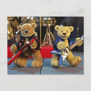 Postal Osos Dinky en concierto