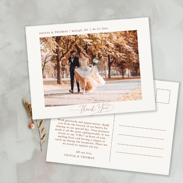 Postal Otoño deja a Terracotta Boda Foto Gracias (Autumn Leaves Fall Wedding Photo Thank You Postcard terracotta romantic calligraphy simple modern)