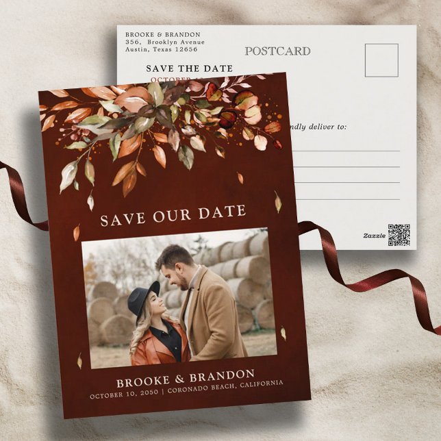 Postal Otoño deja al país ruso salvo la fecha (Fall autumn leaves wedding photo save the date customizable postcard. )