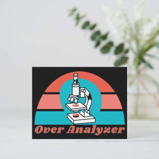 Postal Over Analyzer - Microscopic Lab Tech (Anverso de pie)