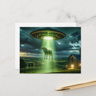 Postal OVNI y la vaca fantasía de ciencia ficción