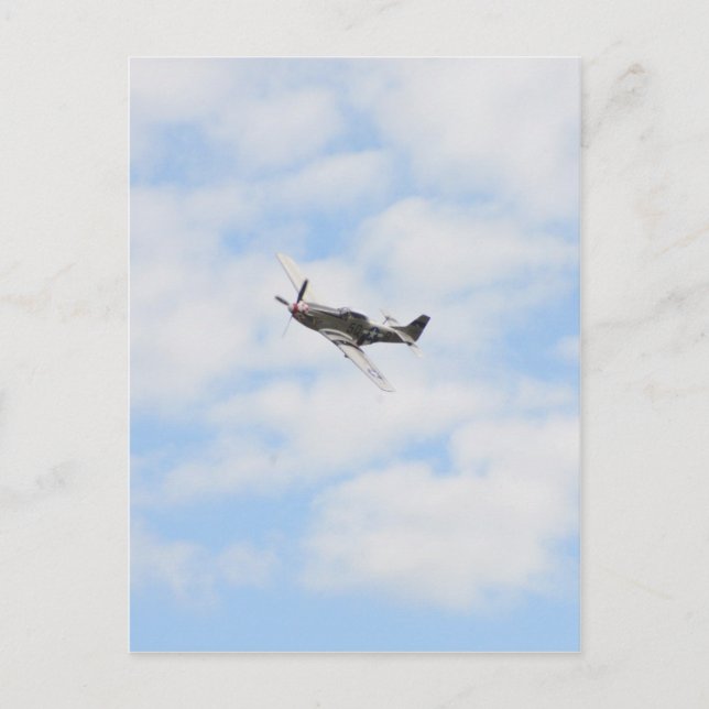Postal P51 Mustang en vuelo (Anverso)