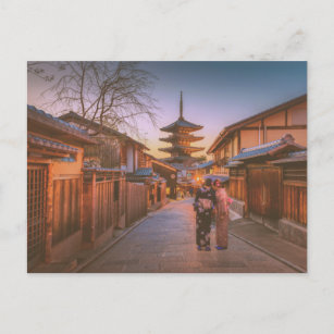 Postal Pagoda al atardecer en Kioto Japón