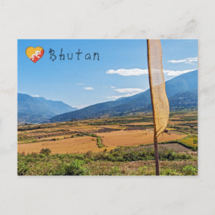 Postal Paisaje agrícola pintoresco en el Bhután rural