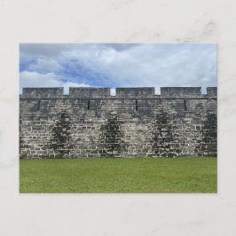 Postal Paisaje costero del fuerte histórico