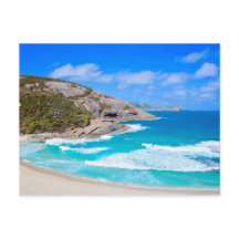 Paisaje marino pintoresco olas suaves rocas océano