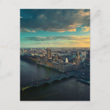 Paisaje urbano de Londres con puesta de sol
