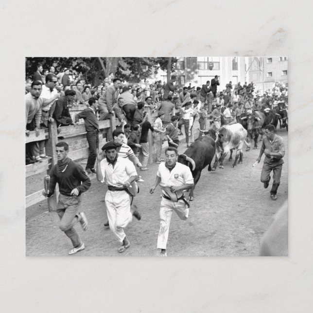 Postal Pamplona España Corriendo de los Bulls (Anverso)