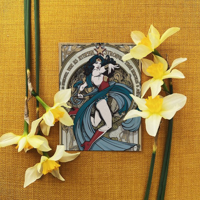 Postal Panel de Art Nouveau para mujer maravilla (Postcard on table)