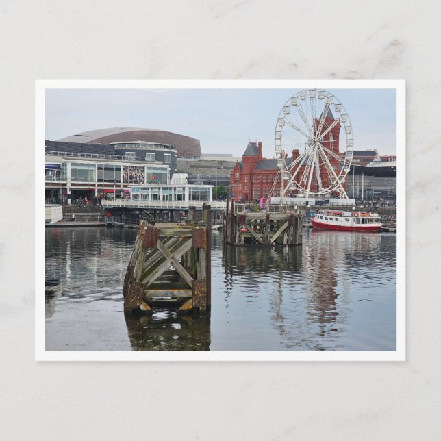 postal panorámica de la bahía de Cardiff (Anverso)