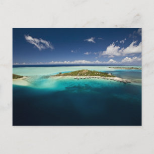 Postal Parasailing sobre la hermosa laguna de Bora 3