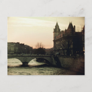 Postal París, ciudad del amor...