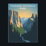 Postal Parque nacional Yosemite, California, paisaje de v<br><div class="desc">Disfrute de la impresionante belleza del Parque Nacional Yosemite con esta pintoresca postal de viaje que presenta altos acantilados de granito y frondosos bosques de pinos. Un recuerdo perfecto para los amantes de los parques nacionales,  los amantes de la naturaleza y los amantes de las aventuras.</div>