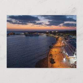 Postal Paseo marítimo y puerto de Pafos por la noche