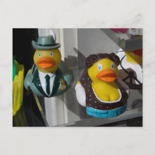 Postal Patos De Caucho En Ropa Tradicional