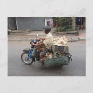 Postal Patos en moto-Vietnam