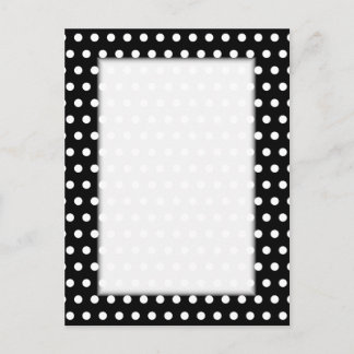 Postal Patrón de puntos de polka blanco y negro. Delicios