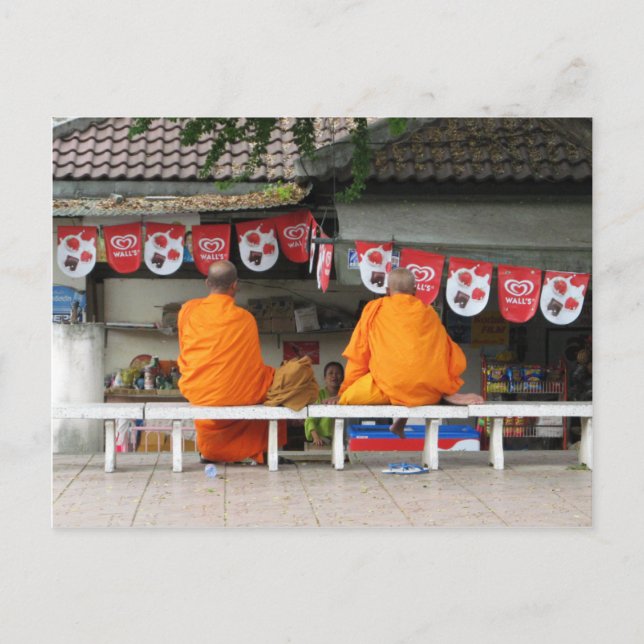 Postal Pausa de helado... Monjes budistas en Tailandia (Anverso)