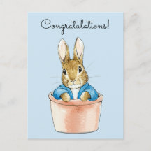 Pedro el conejo sentado en una olla