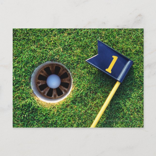 Postal pelota de golf en el hoyo (Anverso)