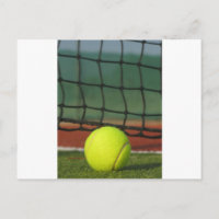 Pelota De Tenis En La Corte