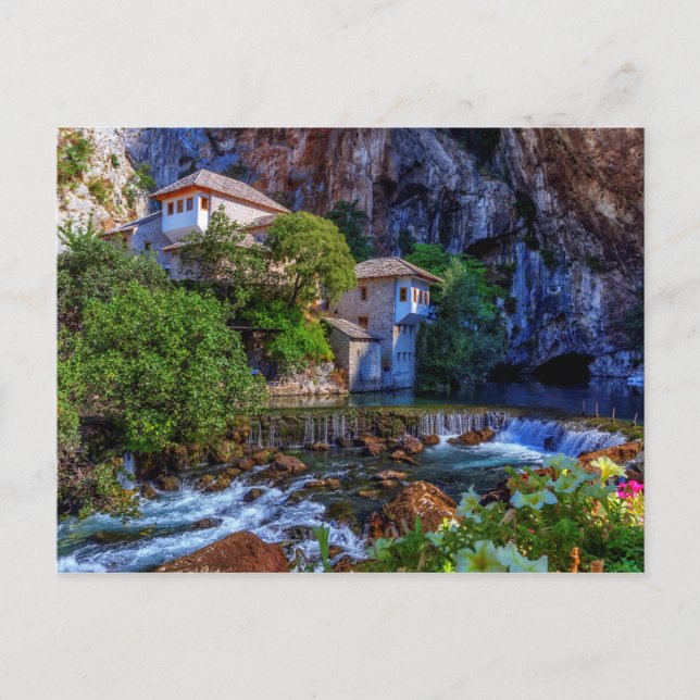 Postal Pequeña aldea de Blagaj en la cascada de Buna, Bos (Anverso)