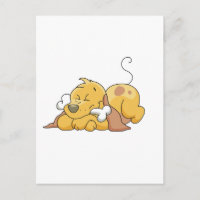 Perro feliz con camisetas y regalos con huesos