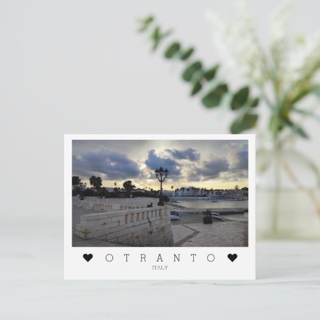 Postal Personalizada, noche en Otranto, Puglia, Italia (Anverso de pie)