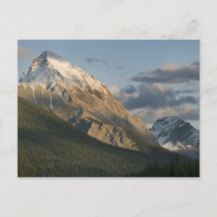 Postal Pico alto cerca del lago Maligne, Jasper Nacional