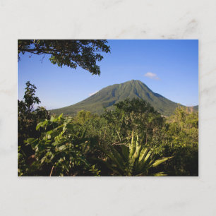 Postal Pico del volcán Monte Nevis