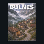 Postal Picos de Europa Bulnes Viajes a España<br><div class="desc">Oculto en los Picos de Europa,  Bulnes parece suspendido en el tiempo. Casas de piedra se aferran a empinadas laderas verdes,  nubes bajas flotan a través del valle y la única forma de entrar (a menos que camines) es un pequeño funicular de montaña. El silencio aquí se siente intencional.</div>