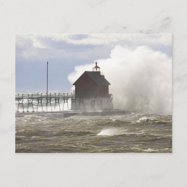 Postal PIER LIGHTHOUSE vs MONSTER WAVES (Anverso)