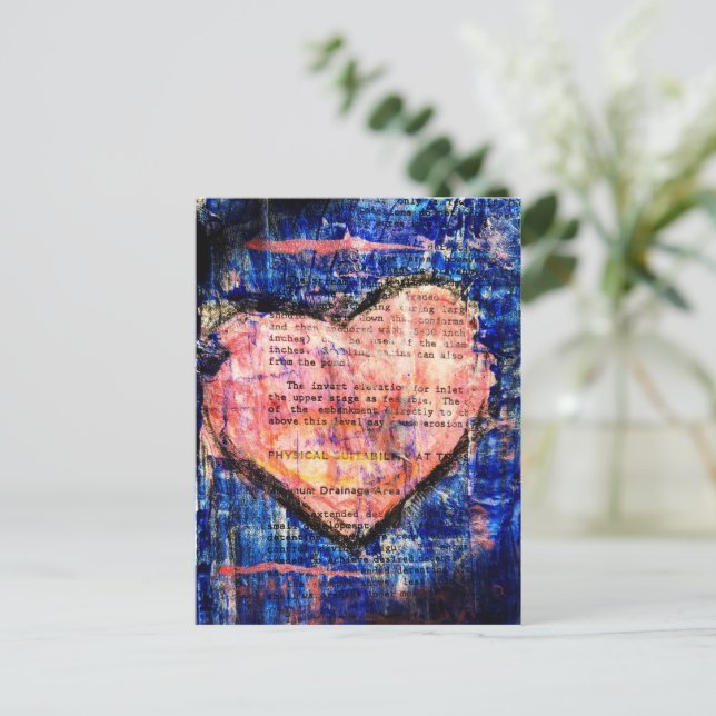 Postal Pink Heart on Blue Mixed Media Art (Anverso de pie)