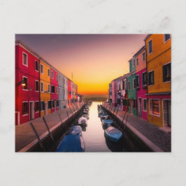 Postal Pintoresca isla de Burano al atardecer Venecia Ita