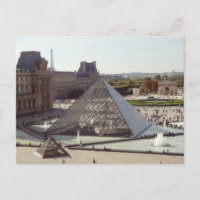 Pirámide Louvre