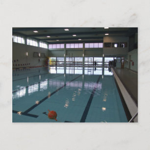 Postal Piscina vacía