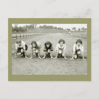 Postal Pista de chicas, años 20