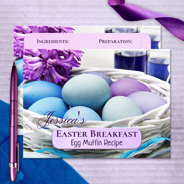 Postal Plantilla personalizada de receta para desayunos d (Easter breakfast or brunch recipe postcard with an image of painted eggs in festive purple and blue)