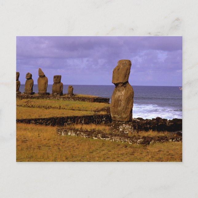 Postal Plataforma Tahai Estatua Moai resume Pascua (Anverso)