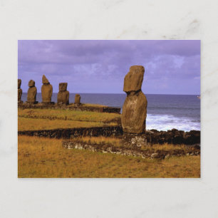 Postal Plataforma Tahai Estatua Moai Resúmenes Pascua