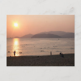 Postal Playa y mar al amanecer, Nha Trang, Vietnam
