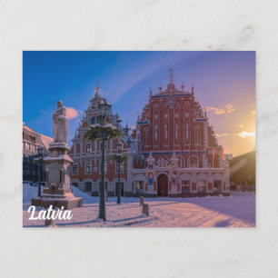 Postal Plaza del ayuntamiento de Riga en invierno
