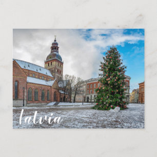 Postal Plaza Dome con árbol de Navidad en Riga