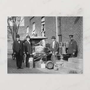 Postal Policía con alambique confiscado, 1922