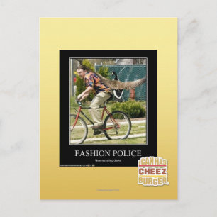 Postal Policía de la moda