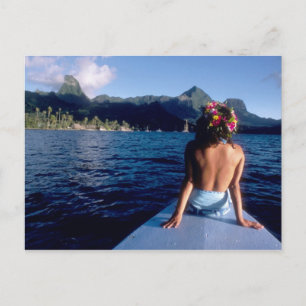 Postal Polinesia Francesa, Moorea. Mujer disfrutando la v
