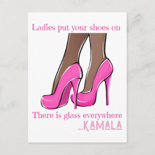 Postal Pon tus zapatos en las damas, hay vidrio por todas