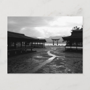 Postal Por la noche en el santuario de Itsukushima