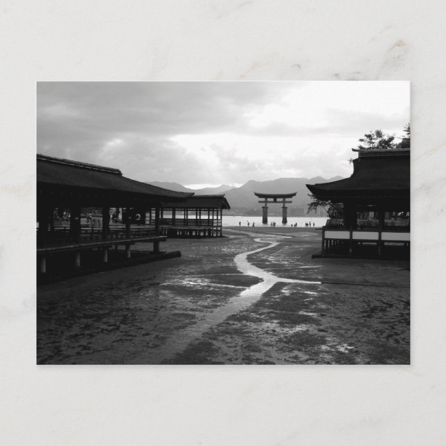 Postal Por la noche en el santuario de Itsukushima (Anverso)